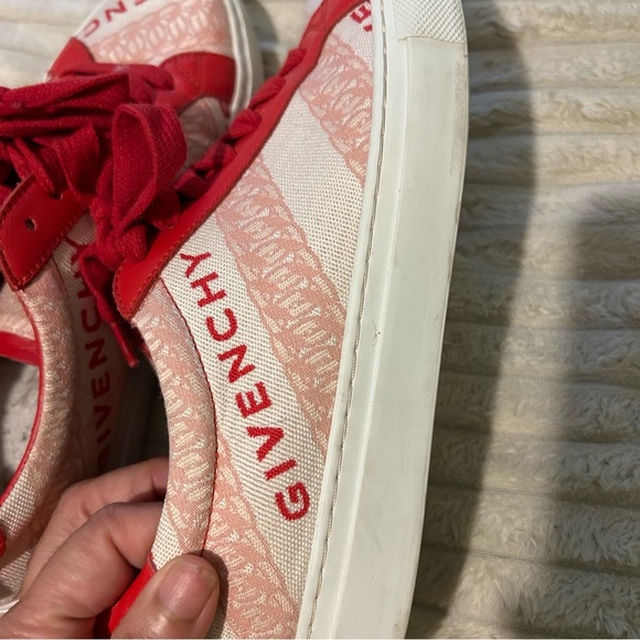 Givenchy Leather Printed Sneakers Size 37 - Picture 10 of 15